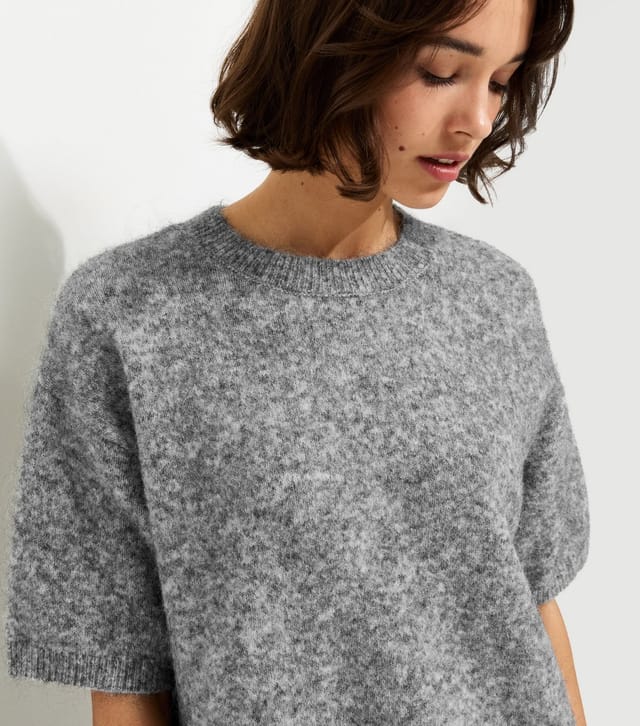 New Look Women's Grey Brushed Knit Lace Hem T-Shirt New Look - 2