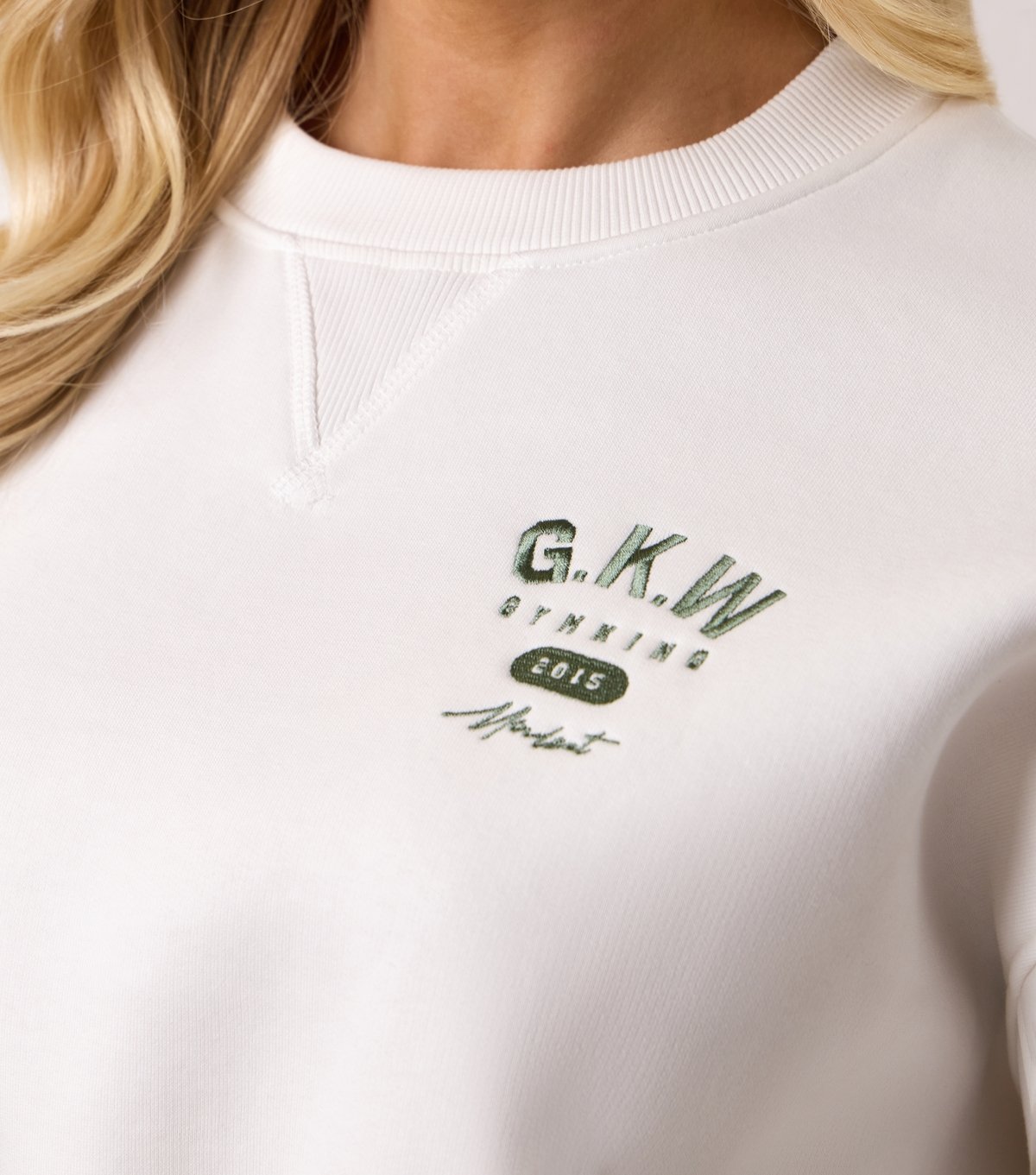 Gym King Women's Cream Composure Shorts Gym King New Look - 4