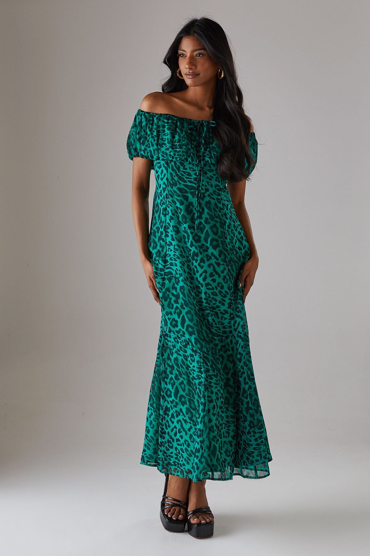 Warehouse Warehouse Women's Chiffon Bardot Godet Insert Milkmaid Midi Dress in Green - 2