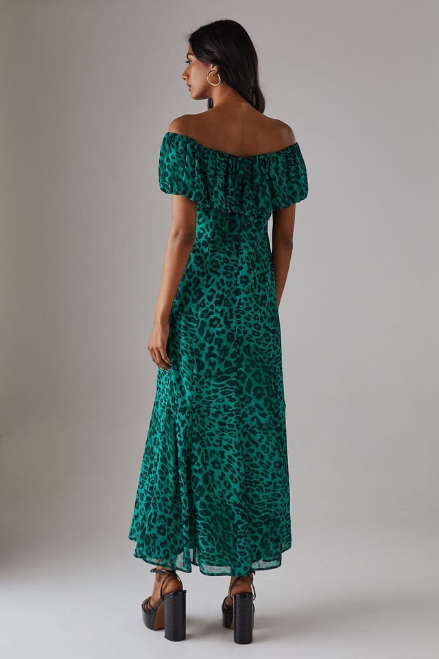 Warehouse Warehouse Women's Chiffon Bardot Godet Insert Milkmaid Midi Dress in Green - 3
