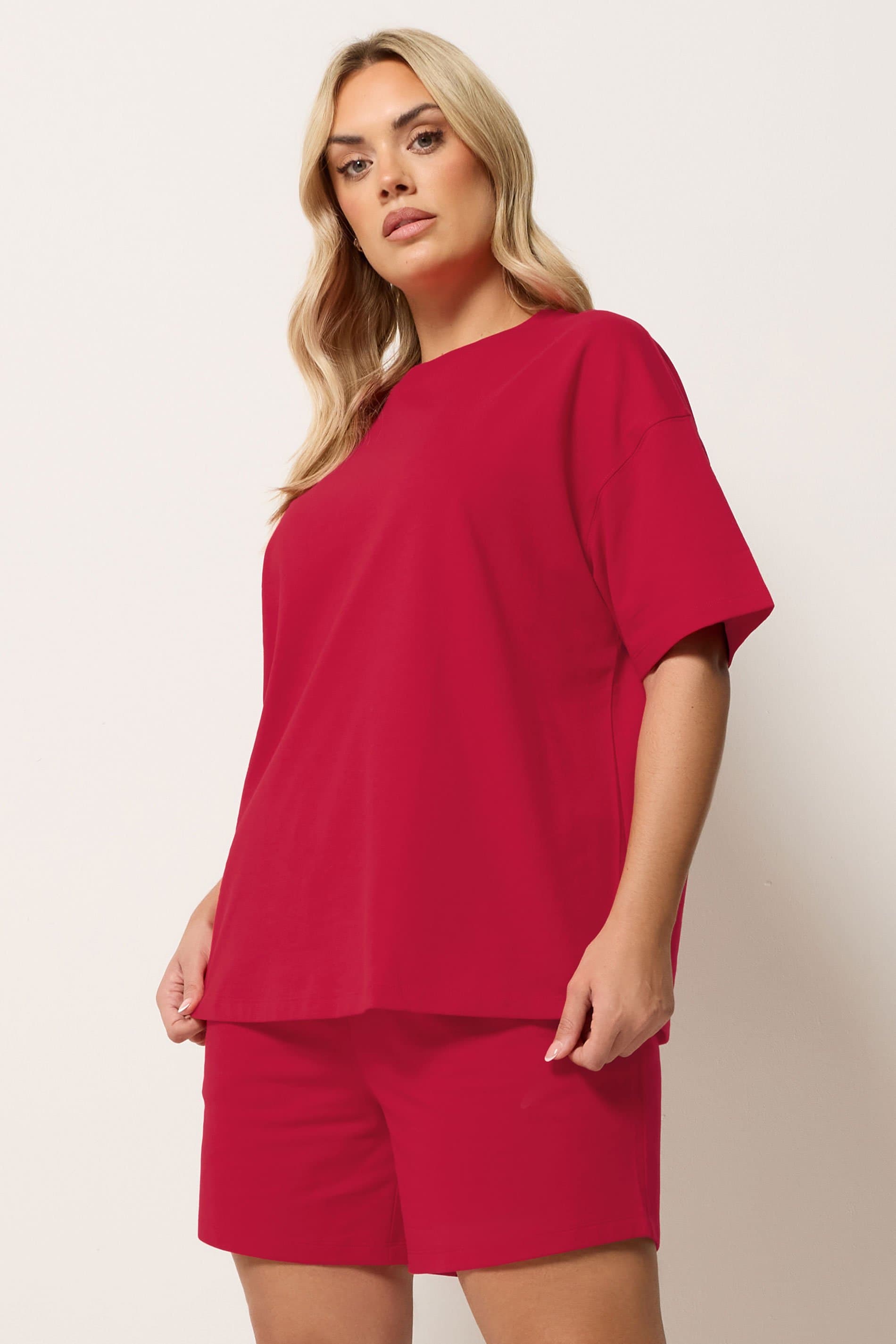 Yours Plus Size Red Tshirt & Short Sweat Set