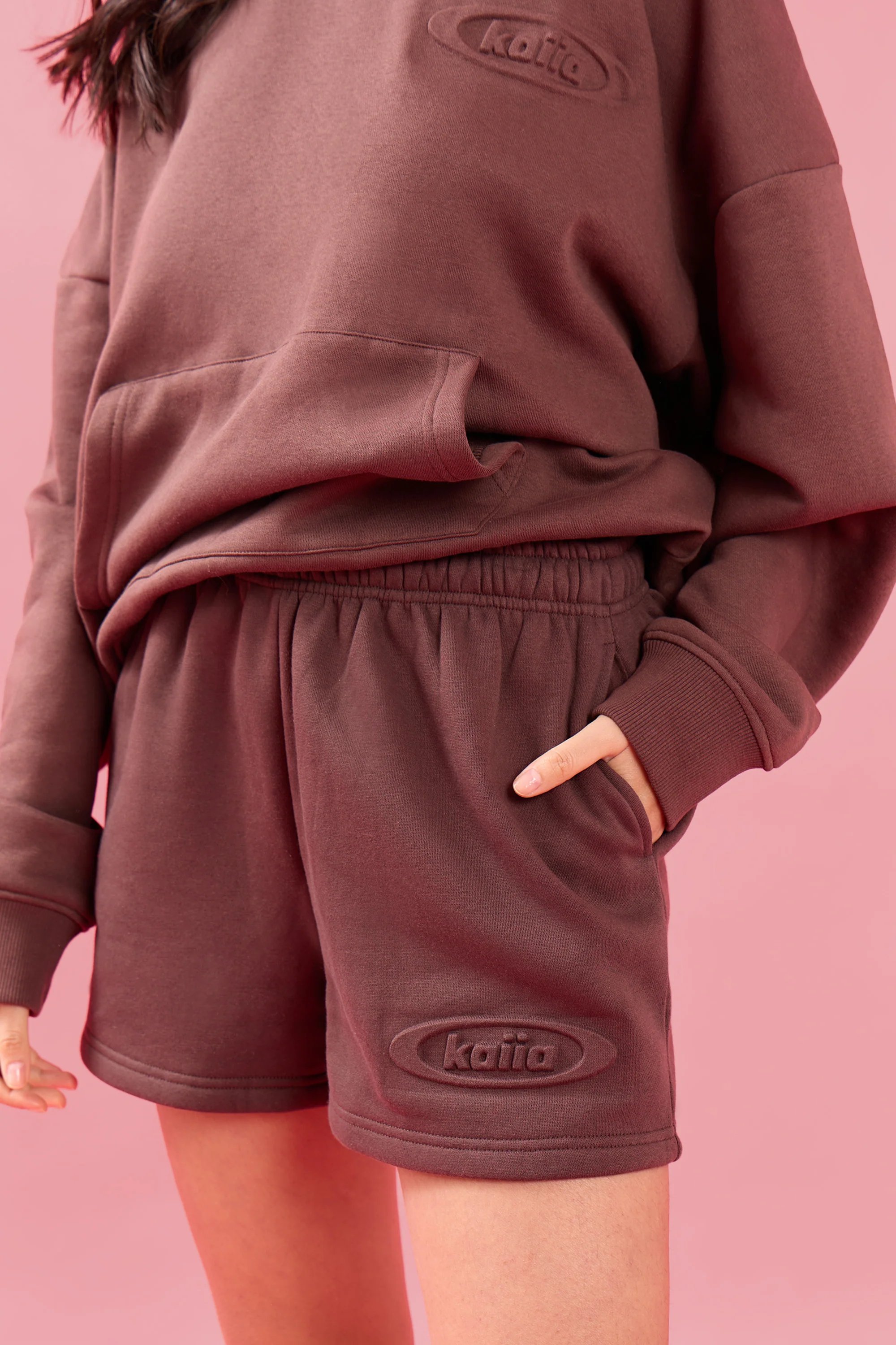 Kaiia Kaiia Oval Embossed Mini Sweat Shorts Cocoa Brown - 3