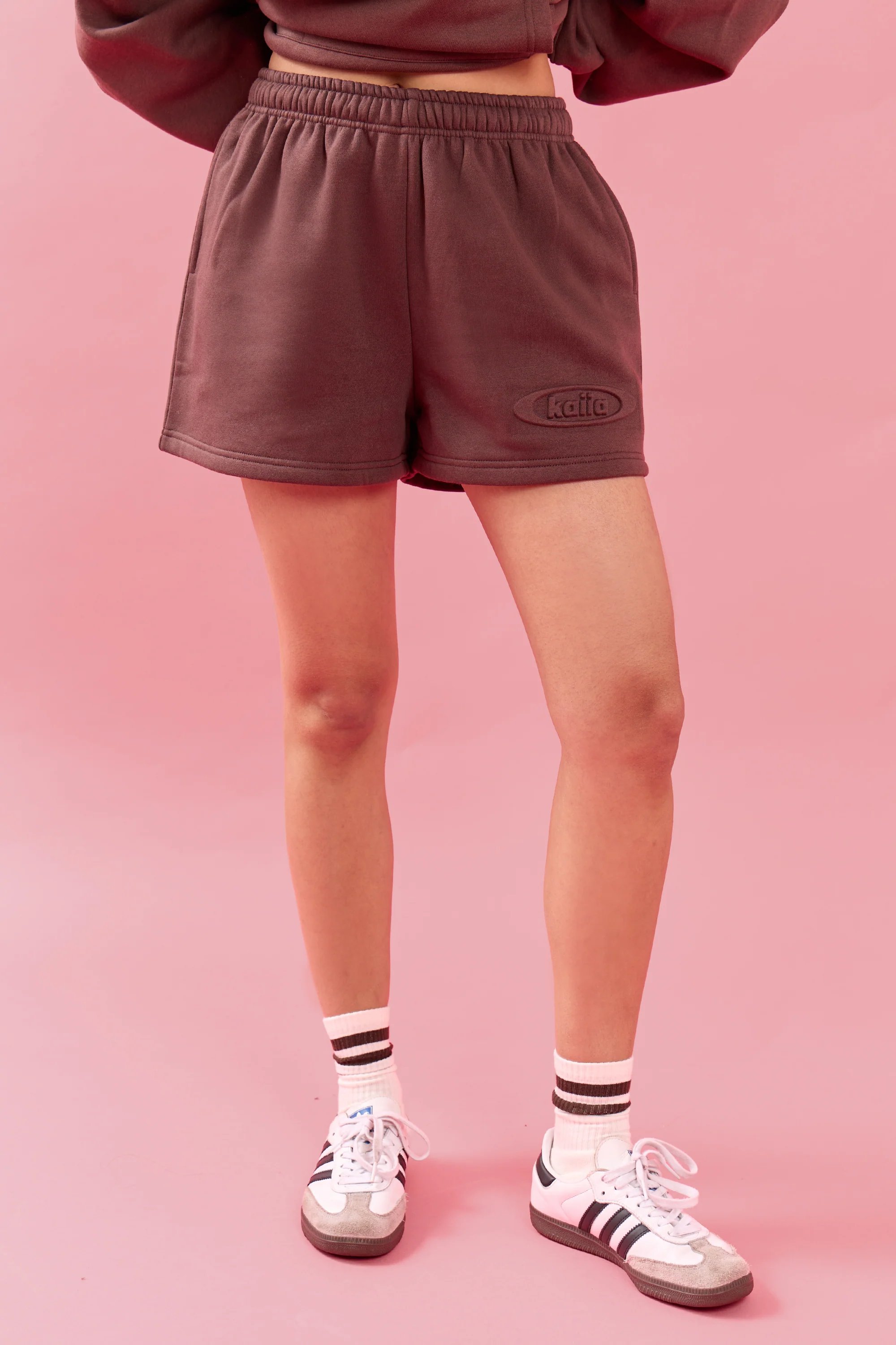 Kaiia Kaiia Oval Embossed Mini Sweat Shorts Cocoa Brown - 4