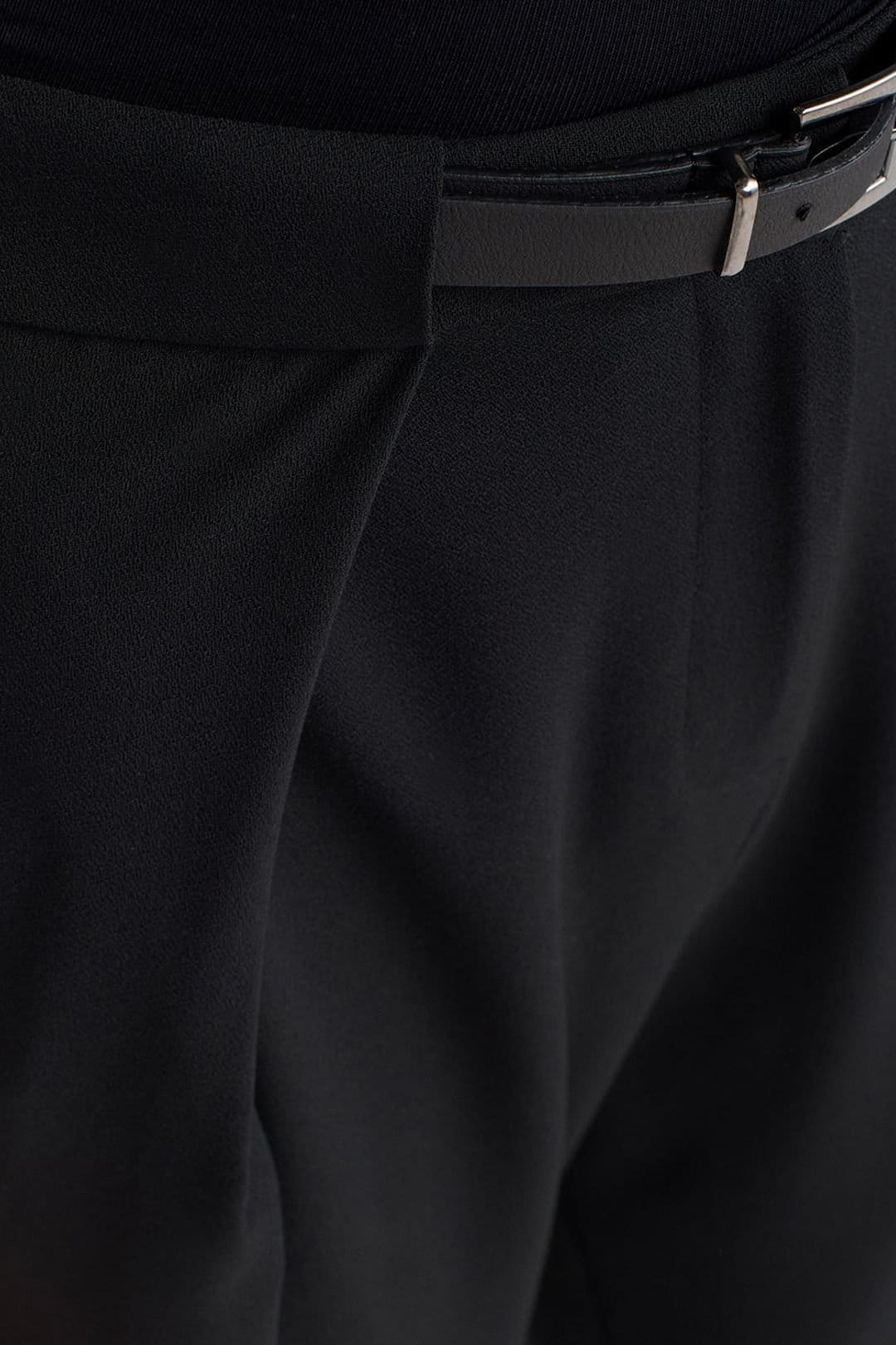 Dilvin Dilvin Women's Wide-Leg Crepe Trousers With Belt in Black - 4