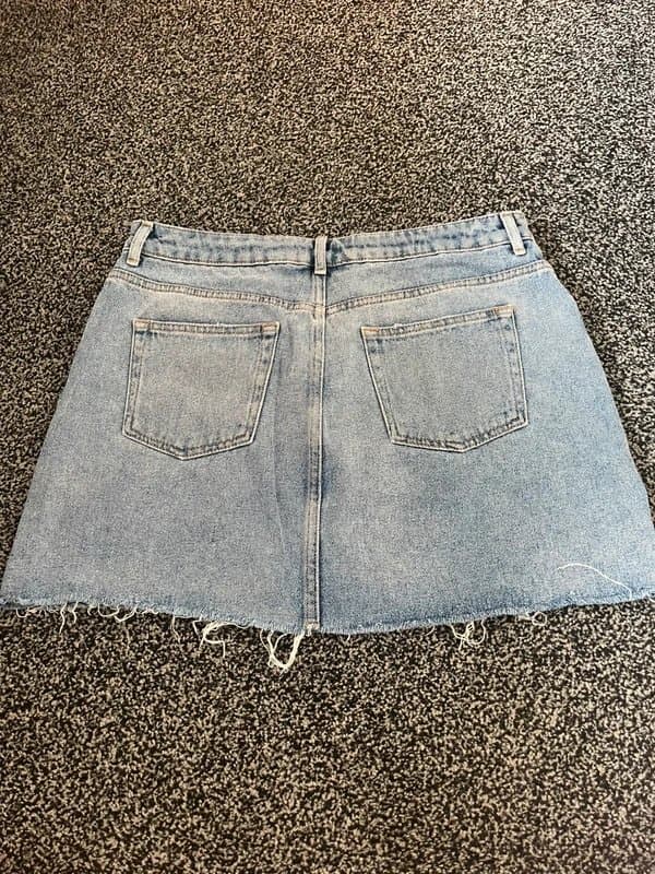 Topshop Denim skirt with floral embroidered pattern