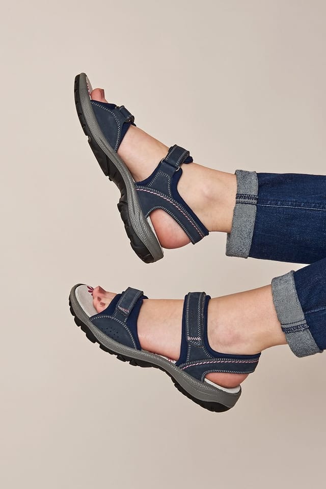 Moshulu Moshulu Women's 'Avon' Adventure Sandals in Indigo - 2
