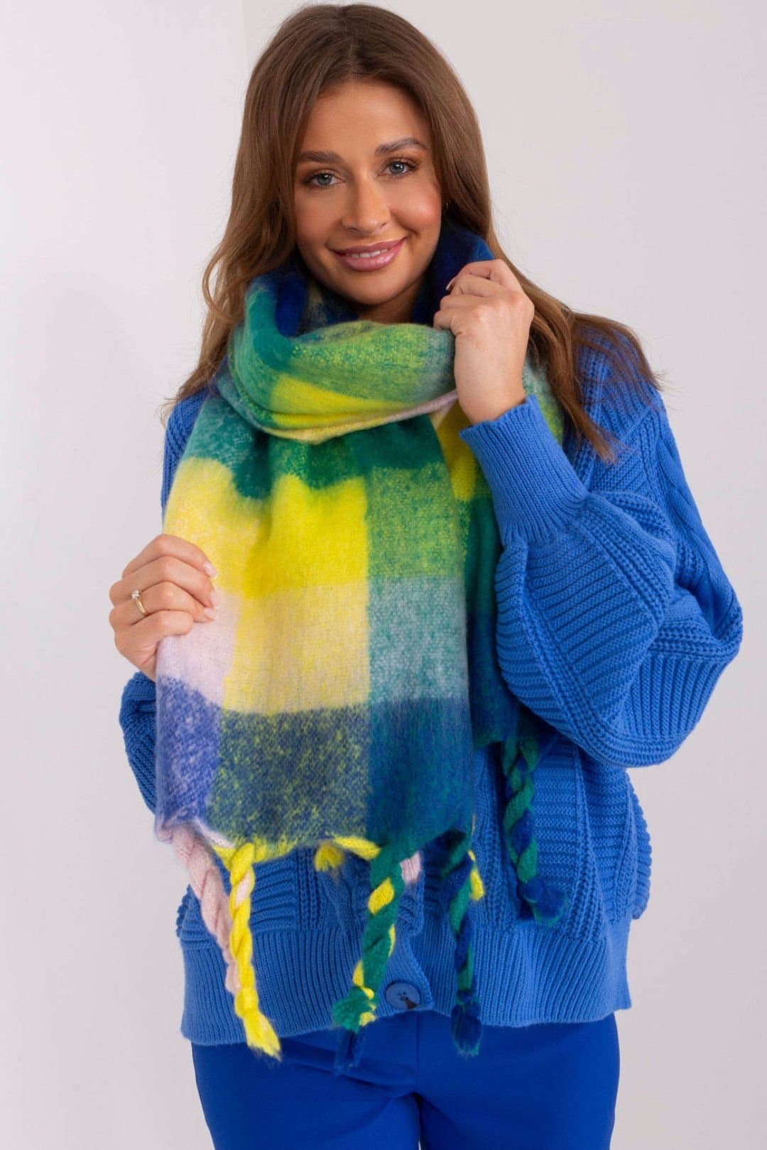 Love Lace Love Lace Women's Colorful Plaid Tassel Polyester Scarf for Fall Winter Wrap in Blue