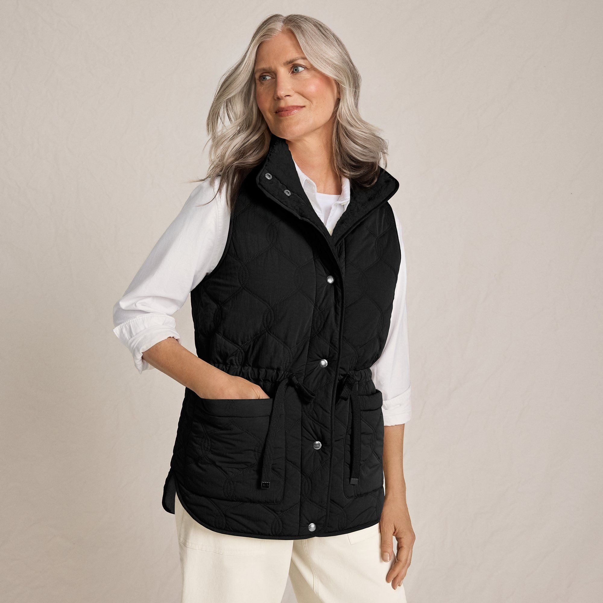 lands end Lands' End Women's Reversible Quilted Sherpa Fleece Gilet in Black - 3