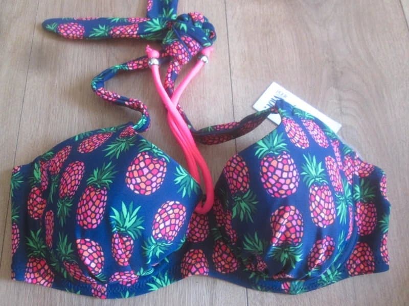 Pour Moi Pour Moi size 32C blue mix pineapple halter underwired padded bikini top Brand new with tags