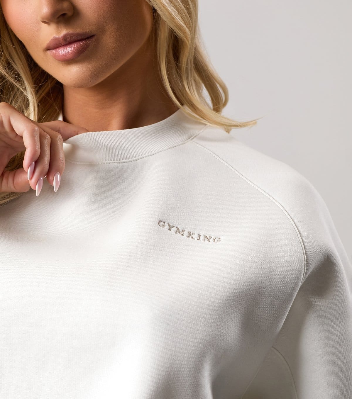Gym King Women's Cream Logo Embroidered Raglan Sleeve Sweatshirt Gym King New Look - 4