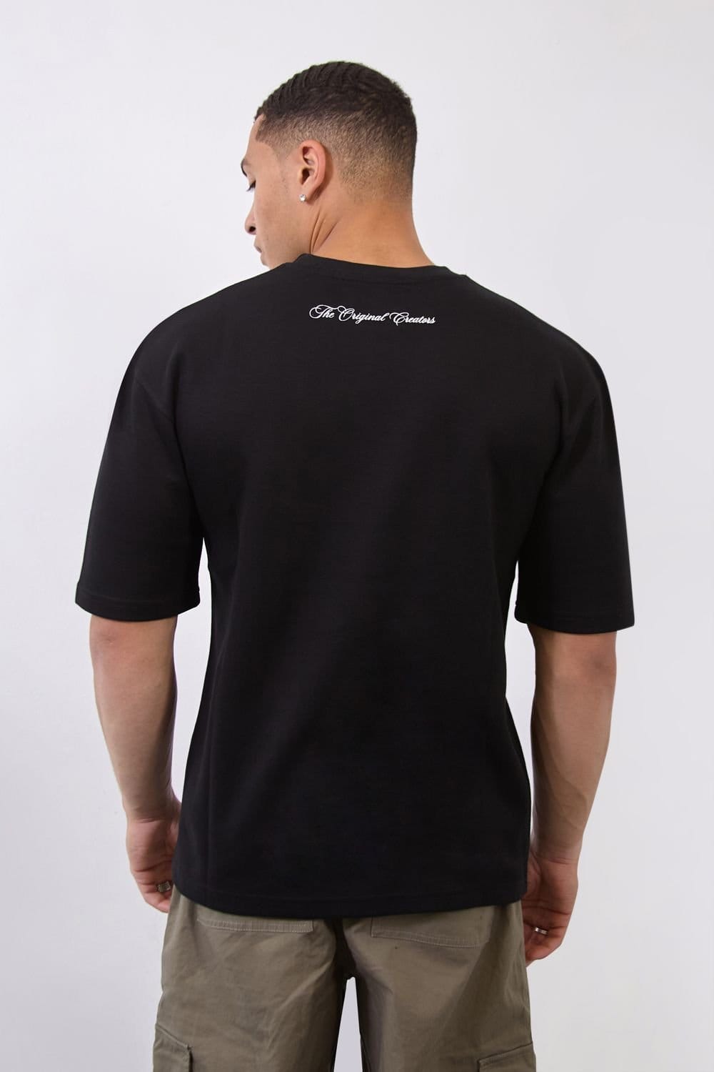 LONDON ATTITUDE LONDON ATTITUDE Men's Black Over Size “Epic 09" Originals T-Shirt - 4