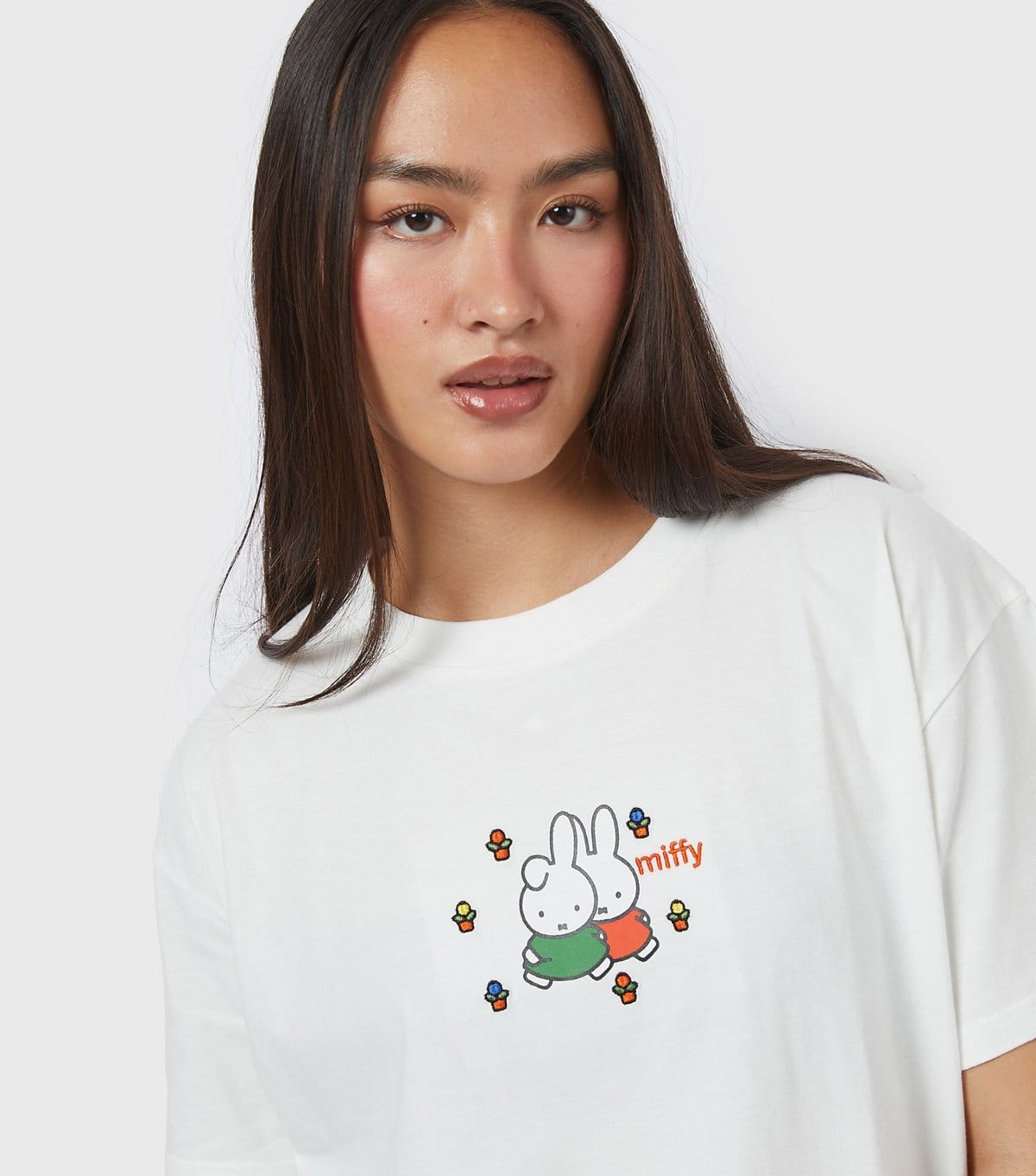 Skinnydip Women's White Miffy Flower Garden Print T-Shirt Skinnydip New Look - 4