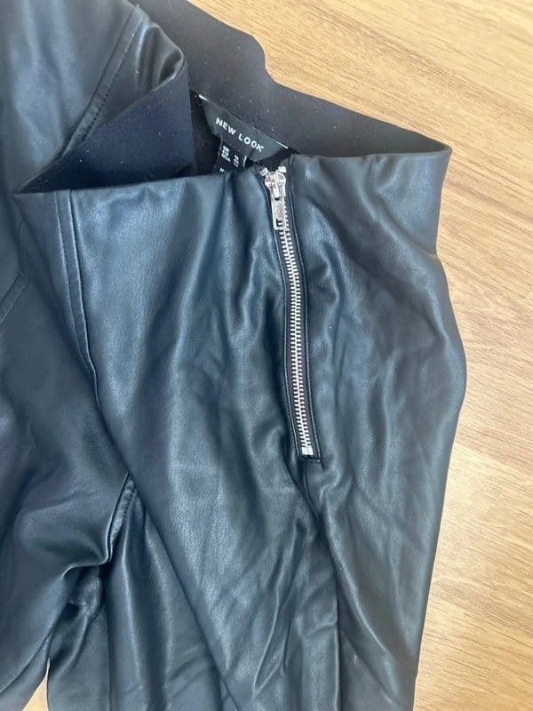 New Look Wet look trousers - 1
