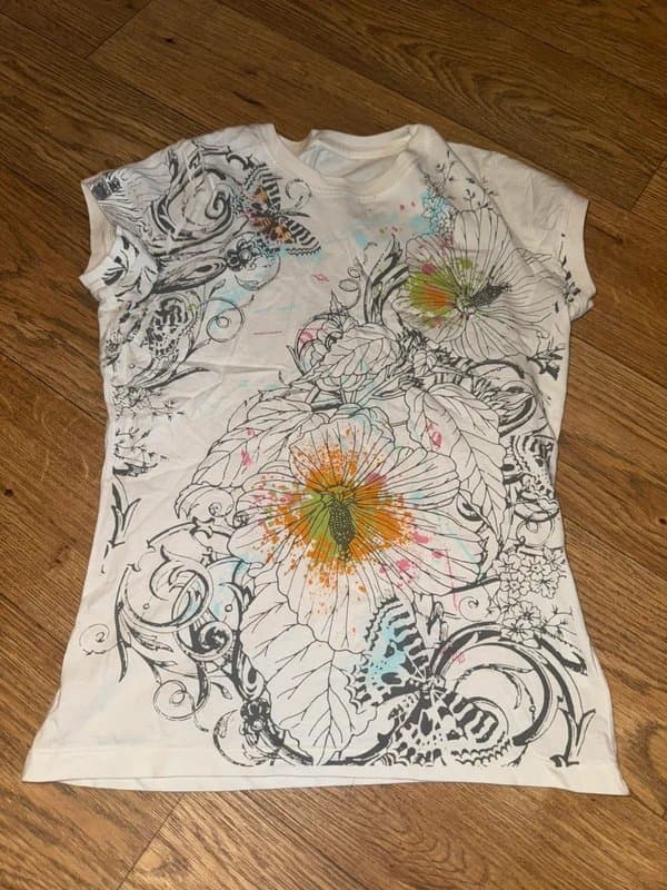 New Look Floral pattern tshirt