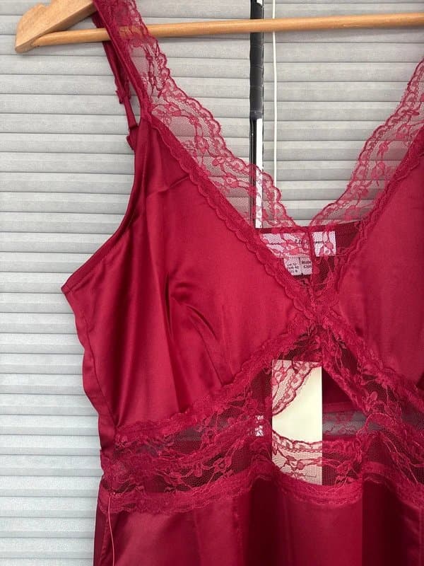 Never Fully Dressed Never Fully Dressed burgundy lace detail satin midaxi dress size 12