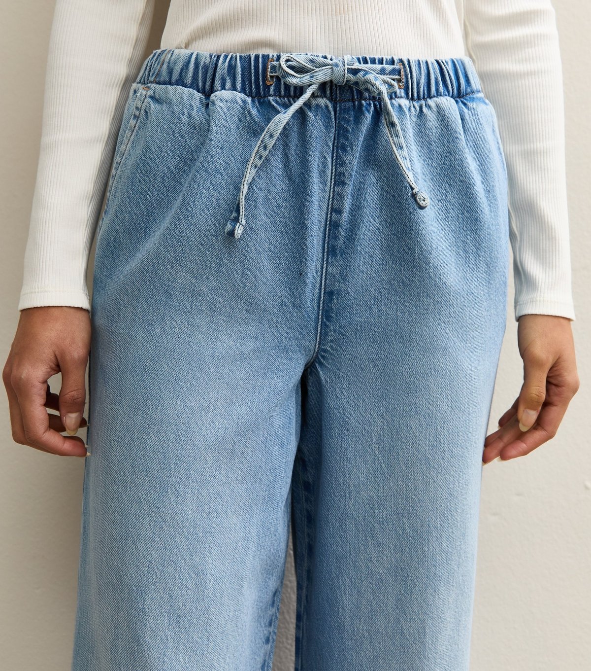 New Look Women's Light Blue Denim Wide Leg Drawstring Waist Jeans New Look - 4