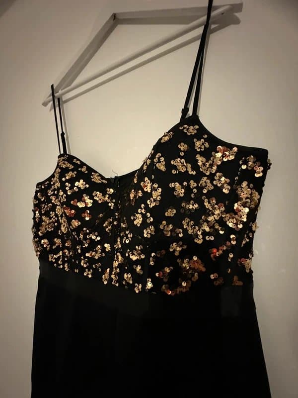 New Look NEW look party jumpsuit with gold sequin details - Sz 16