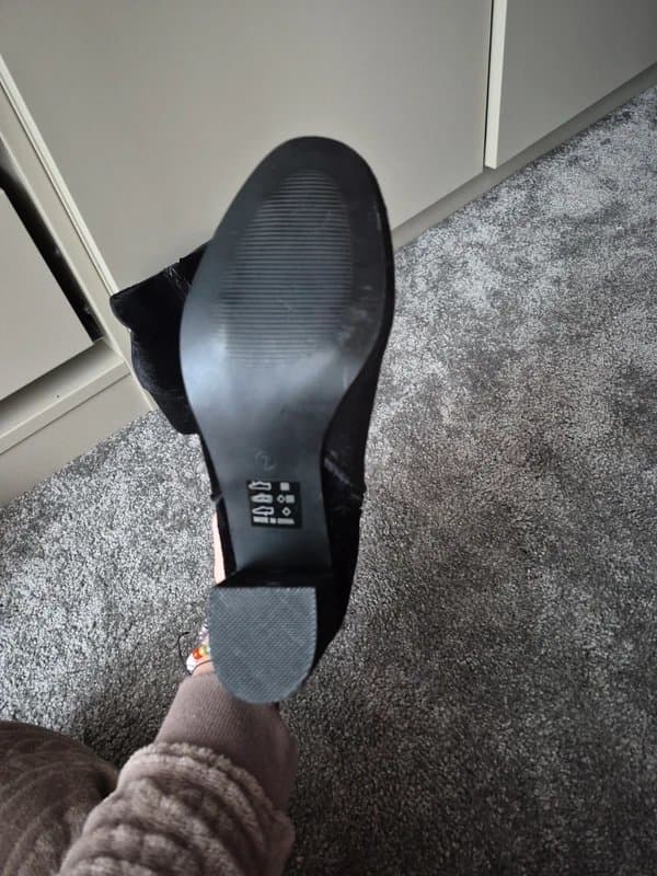 ASOS Asos size 7 velvet boots