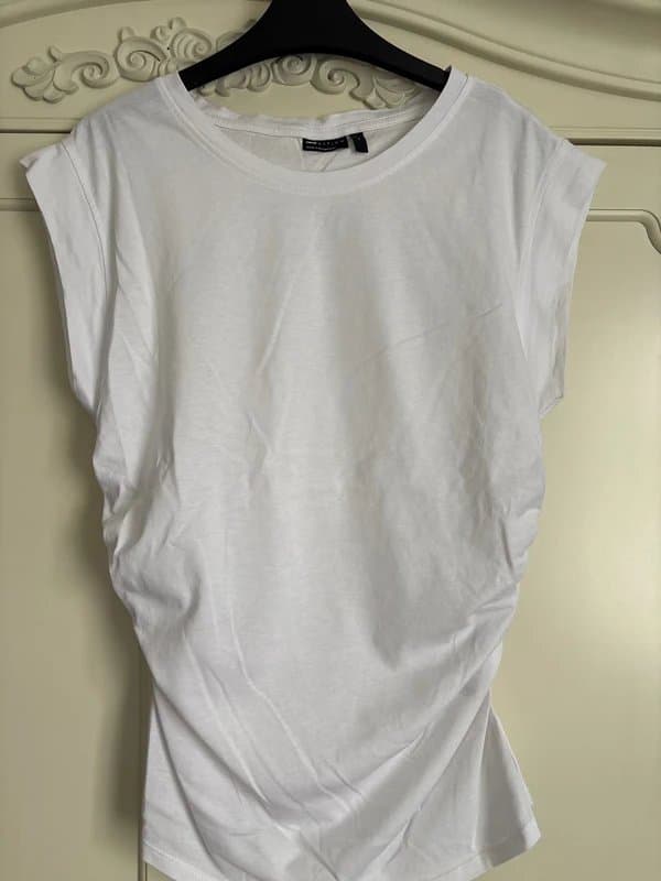 ASOS Design ASOS Design white Tshirt, ruched, split sides