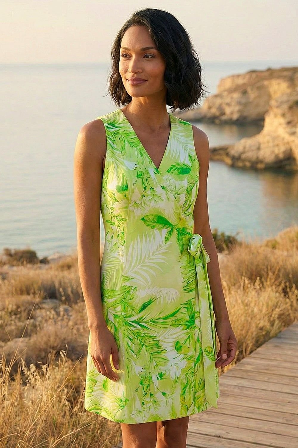 Dusk Dusk Women's Floral Wrap Dress in Lime - 2