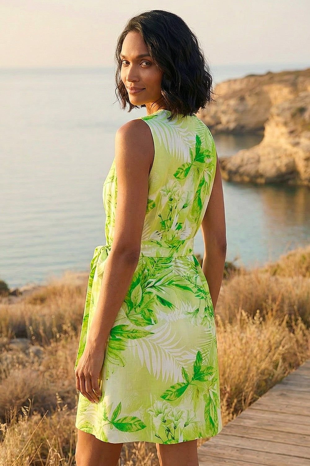 Dusk Dusk Women's Floral Wrap Dress in Lime - 3