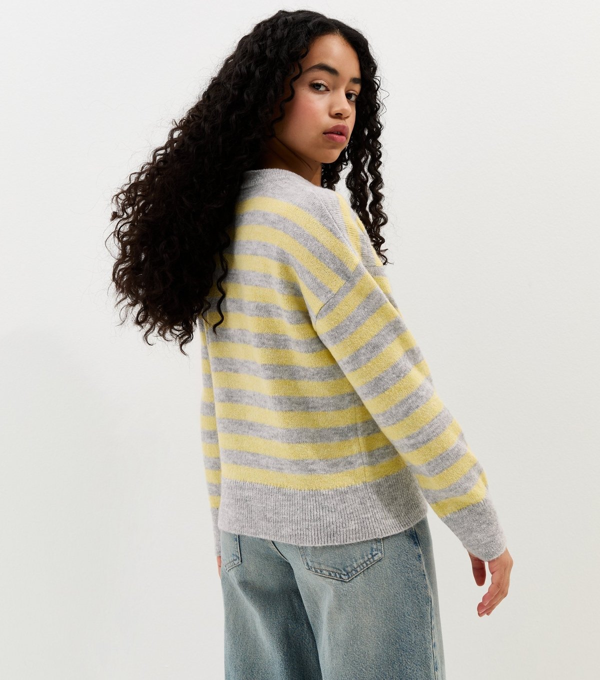 New Look Girls' Grey Stripe Knit Jumper New Look - 4
