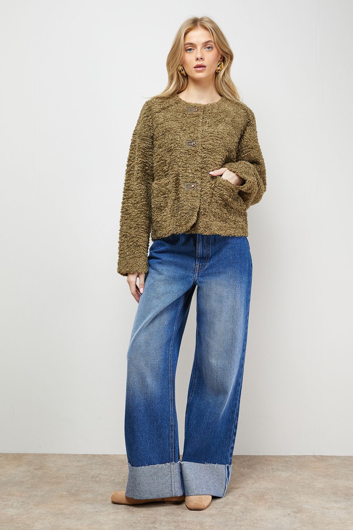 Oasis Oasis Women's Faux Fur Brown Short Coat in Olive - 4