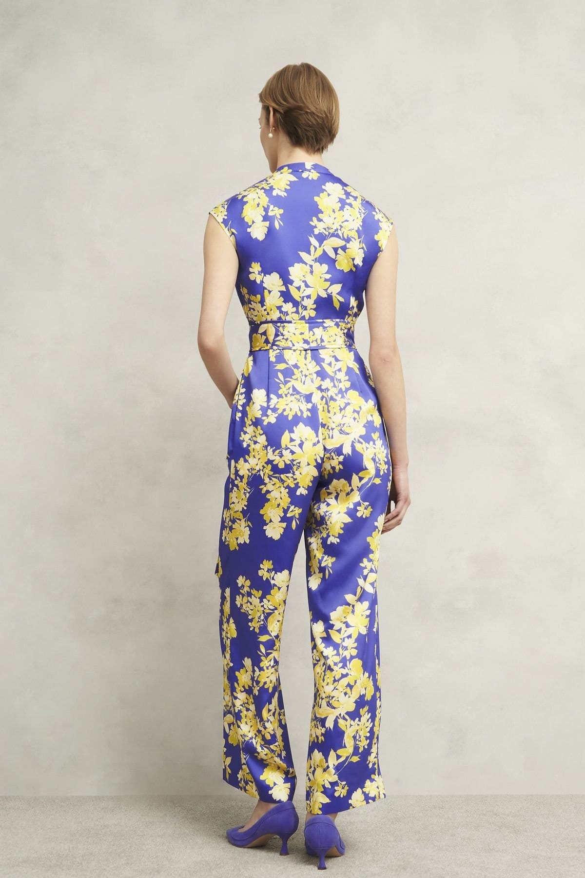 Hobbs London Hobbs London Women's Macey Floral V-Neck Jumpsuit in Cobalt - 4