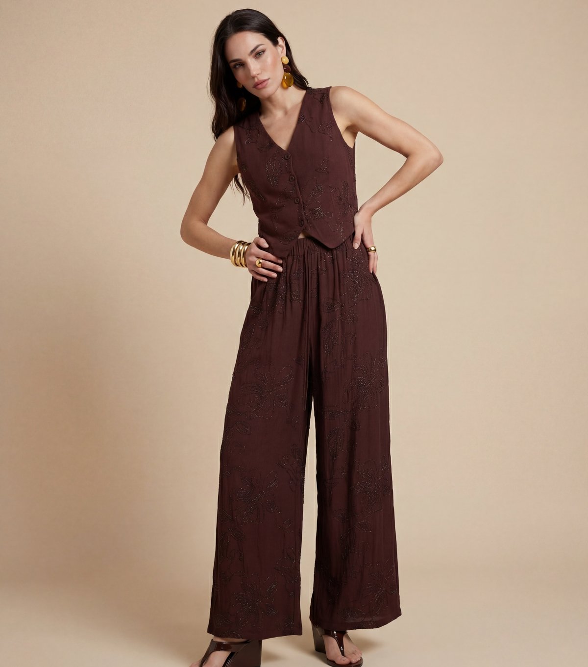 Urban Bliss Women's Brown Floral Embellished Wide Leg Trousers Urban Bliss New Look - 2