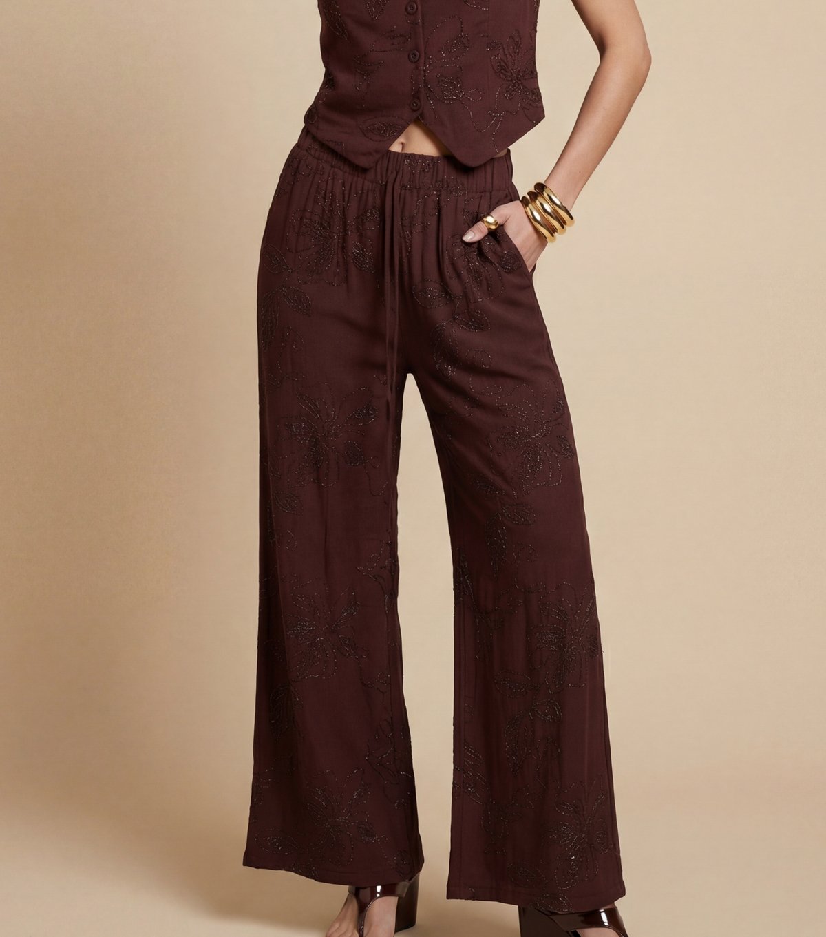 Urban Bliss Women's Brown Floral Embellished Wide Leg Trousers Urban Bliss New Look - 3