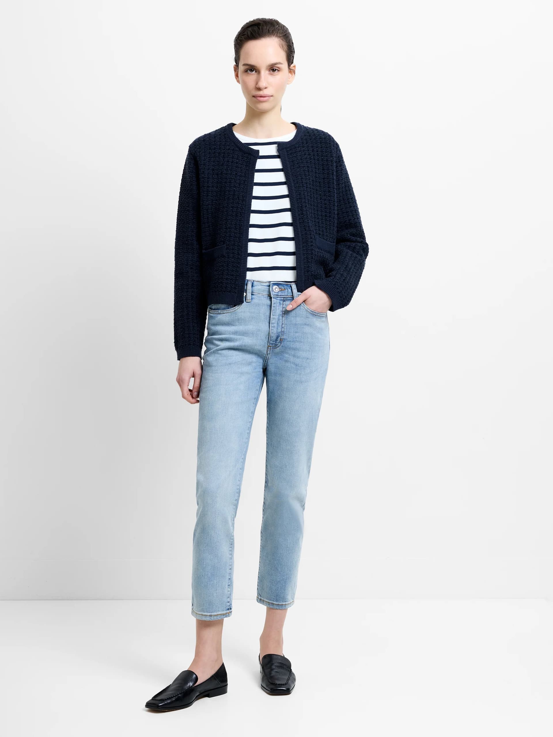 French Connection Stretch Denim Cigarette Fit Ankle Length Jeans 28 Inch Bleach Wash