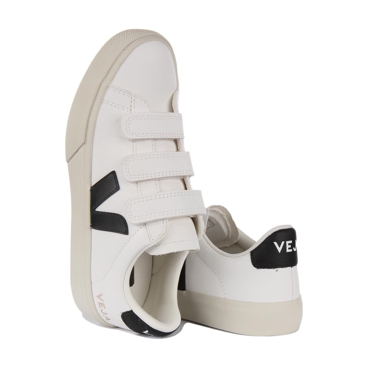 Veja Veja Men's 'Recife Chromfre' Leather Trainers in White - 4