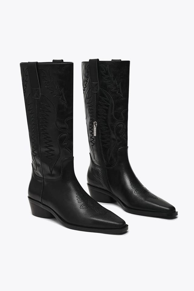 Steve Madden STEVE MADDEN Women's 'Trevi Boot Black' Leather Boots in Black - 2