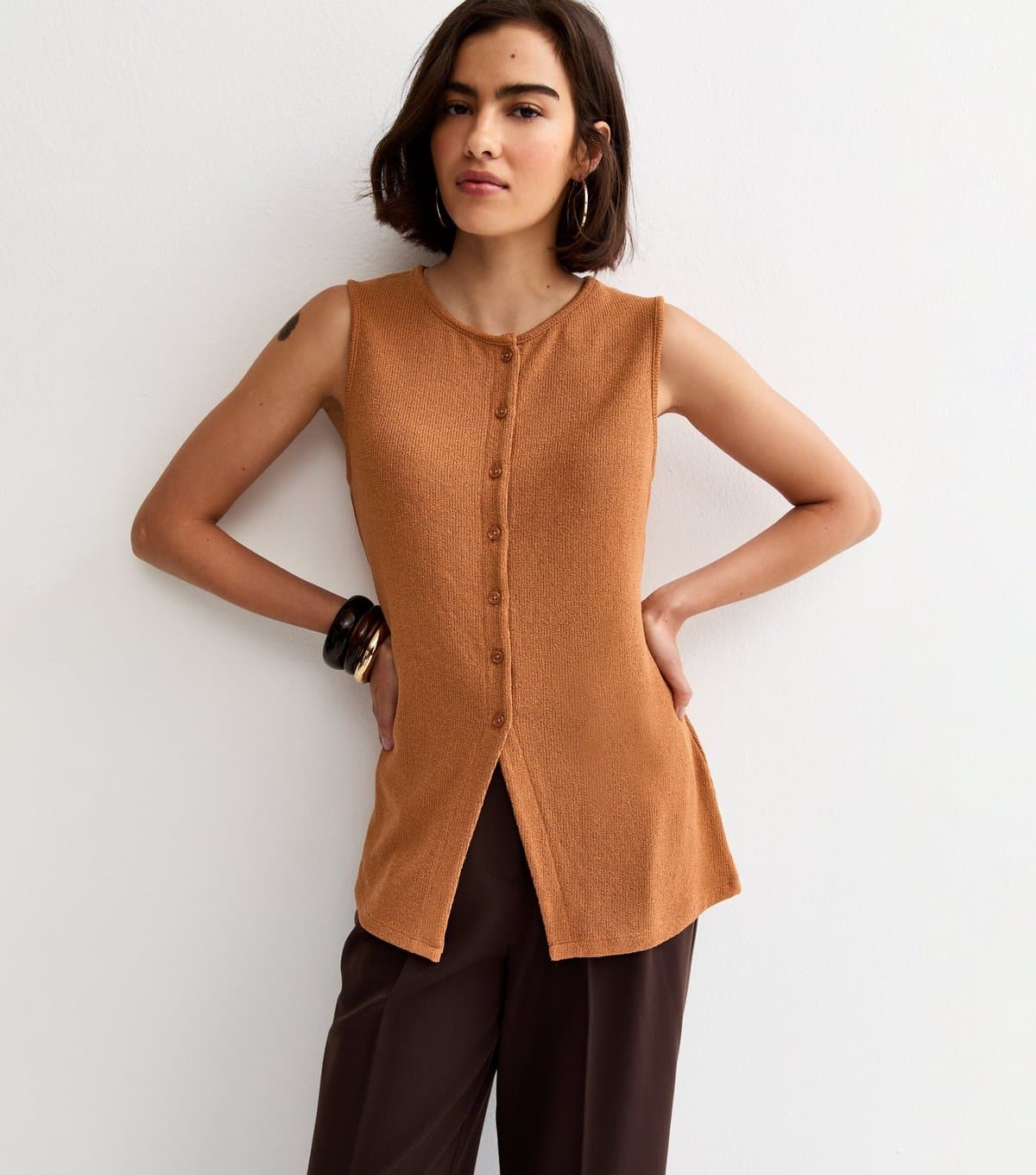 New Look Women's Light Brown Textured Soft Touch Button Front Waistcoat New Look