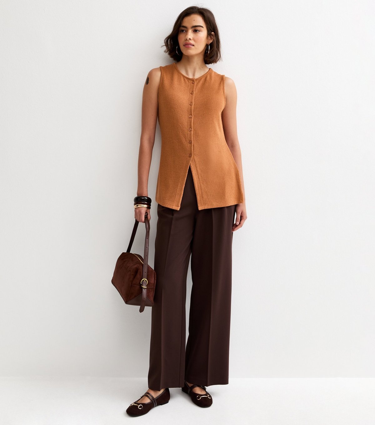 New Look Women's Light Brown Textured Soft Touch Button Front Waistcoat New Look - 3