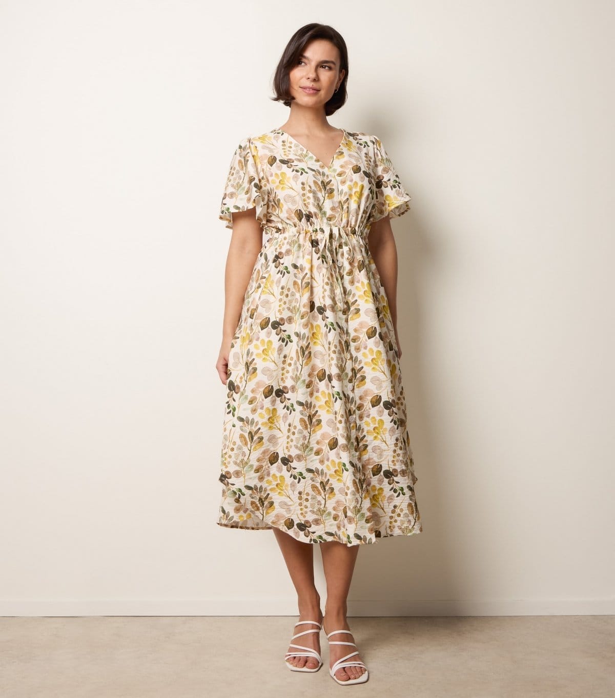 Blue Vanilla Women's Yellow Leaf Print V-Neck Midi Dress Blue Vanilla New Look - 4