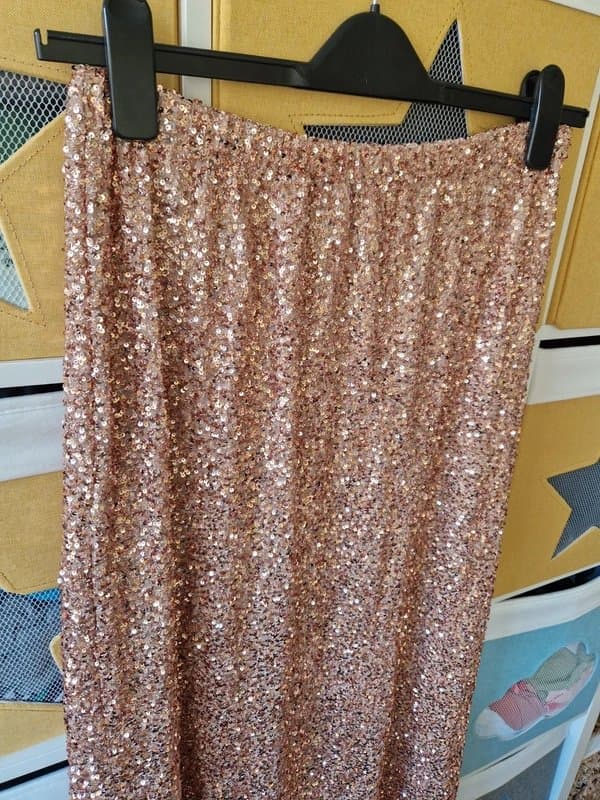 Never Fully Dressed Never fully dressed women's gold sequin Dorris skirt size 12