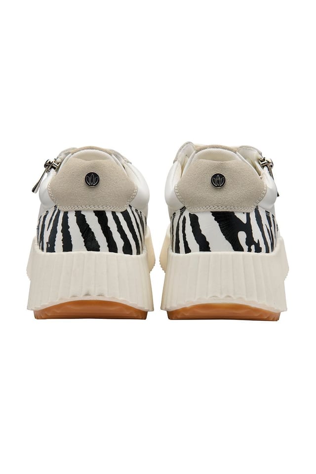 Lotus Lotus Women's 'Paige' Zip-Up Trainers in White - 3