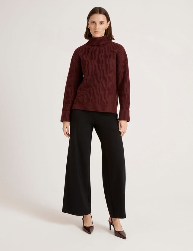Finery London Finery London Women's Albie Roll Neck Knitted Jumper in Maroon - 2
