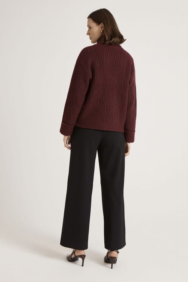 Finery London Finery London Women's Albie Roll Neck Knitted Jumper in Maroon - 3