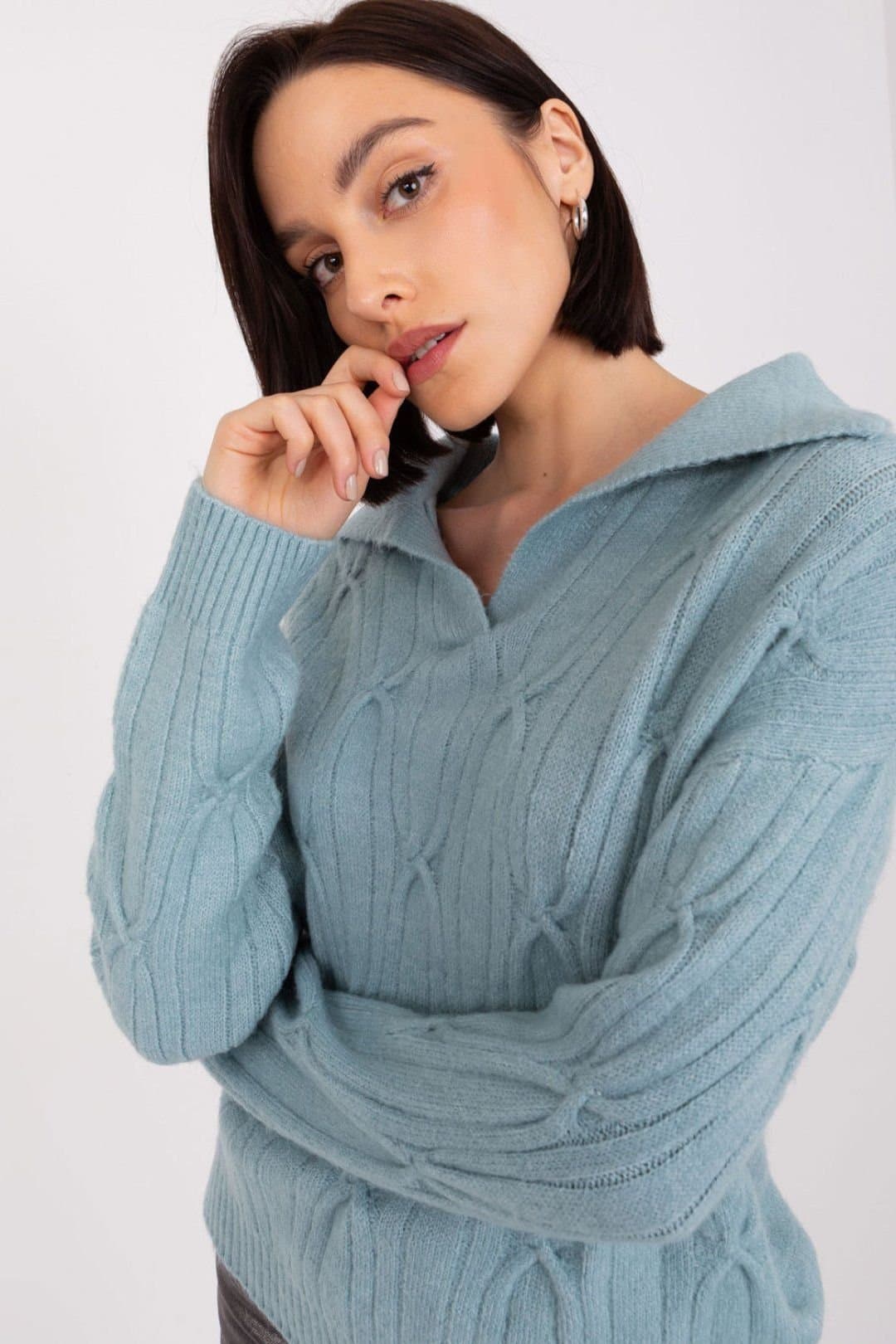 Love Lace Love Lace Women's Acrylic Variegated Long Sleeve Sweater Style 188272 in Green