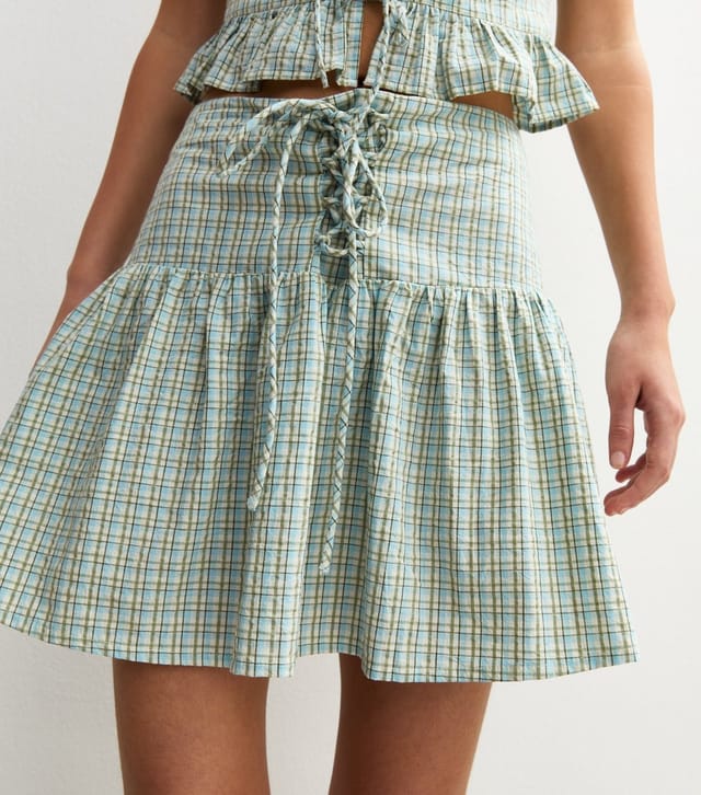 New Look Women's Green Check Print Lace Up Mini Skirt New Look - 2