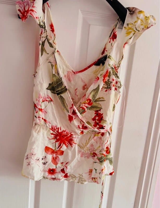 Lipsy Lipsy 10 plunge pretty cute wrap style top hem do wedding party holiday same day post