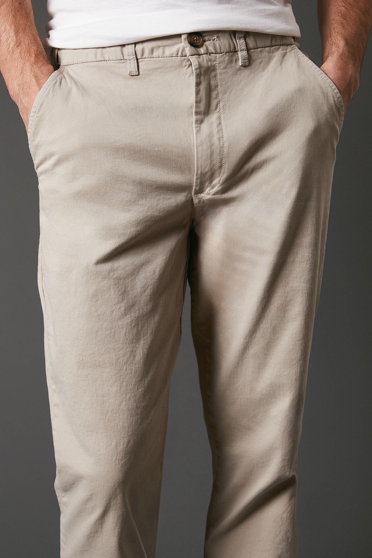 Maine Maine Men's Premium Chino Trousers in Natural - 4
