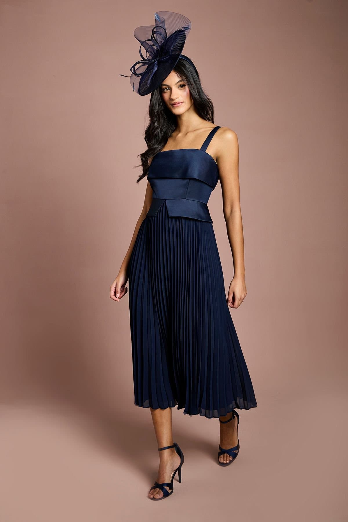 Coast Coast Women's Petite Square Neck Midi Dress in Navy