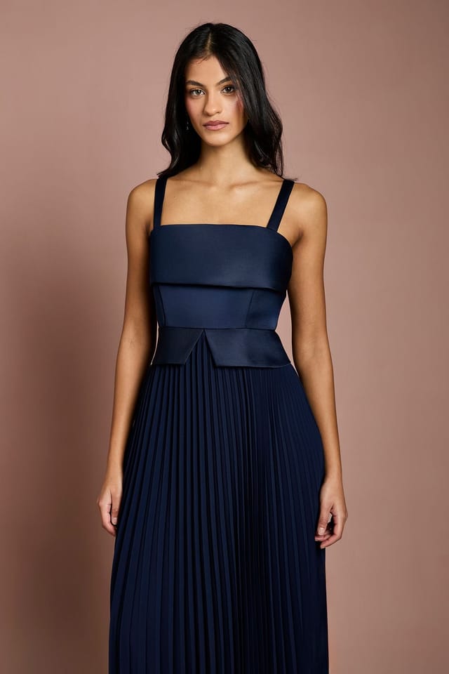 Coast Coast Women's Petite Square Neck Midi Dress in Navy - 2