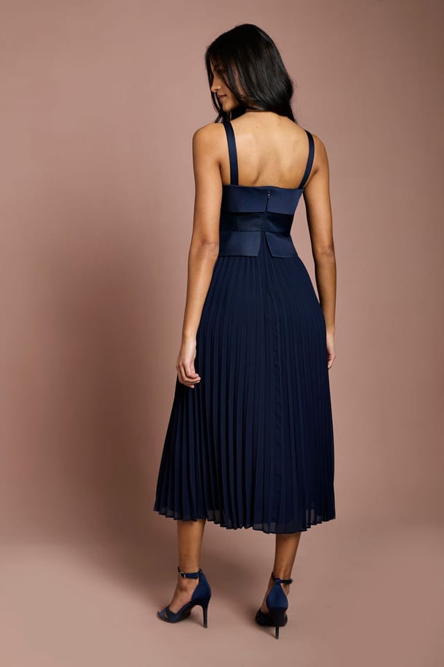 Coast Coast Women's Petite Square Neck Midi Dress in Navy - 3