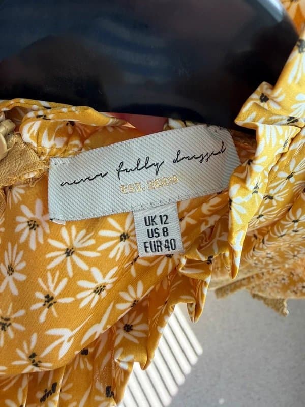 Never Fully Dressed 🌼💛 Mustard Floral Midi Dress Size 12 💛🌼