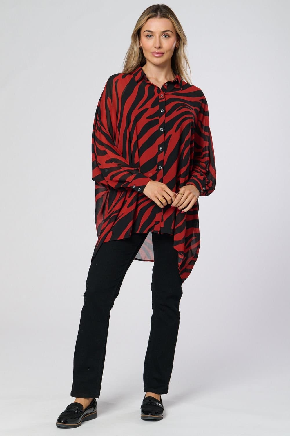 Saloos Saloos Women's Oversized Shirt with Plain Vest in Dark Red