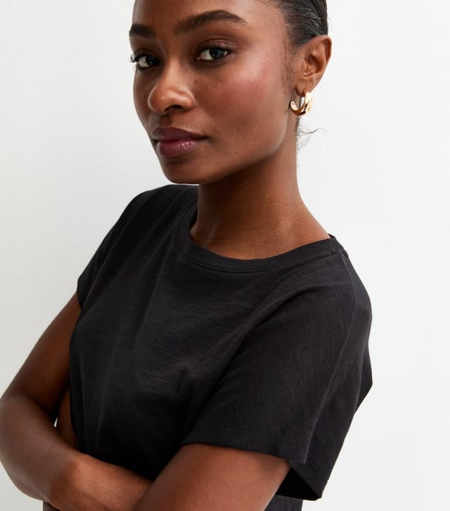 New Look Women's Black Grown On Sleeve T-Shirt New Look - 2